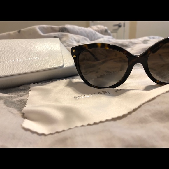 Michael Kors Sunglasses - Picture 1 of 5